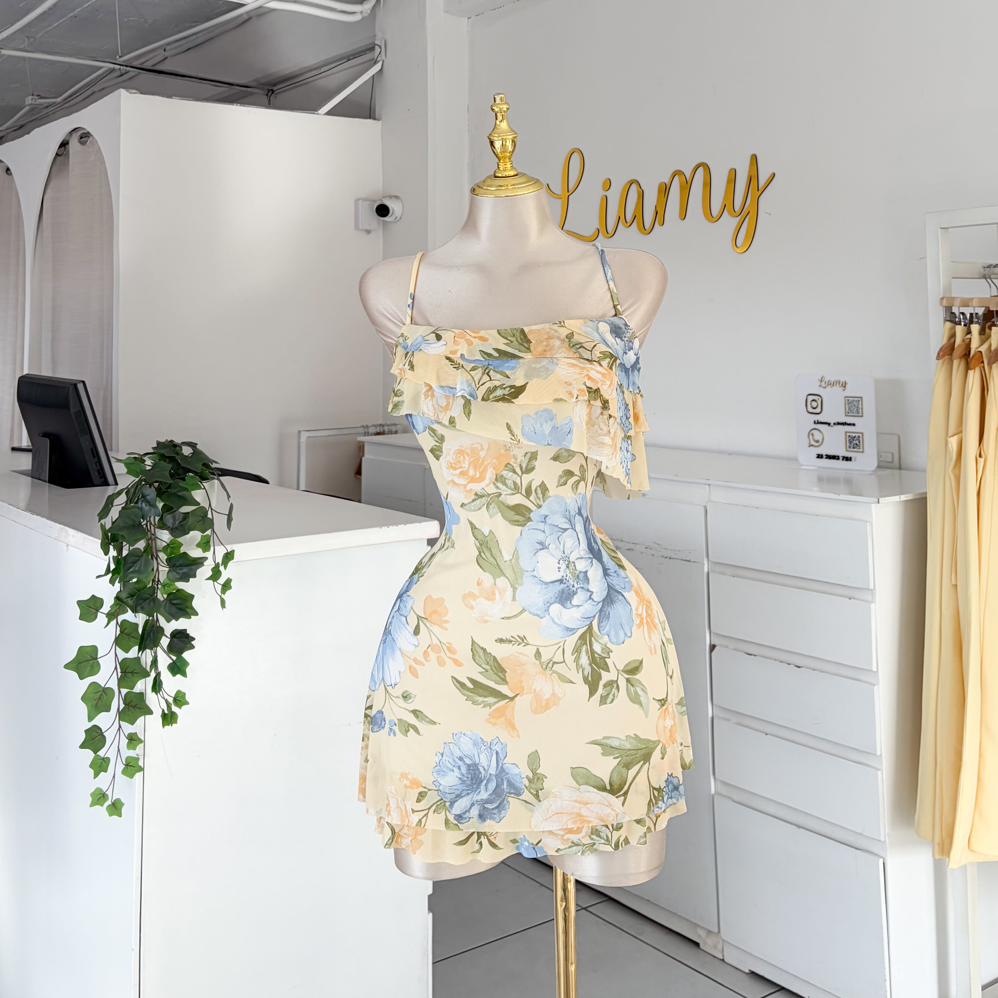 Vestido floreado olanes