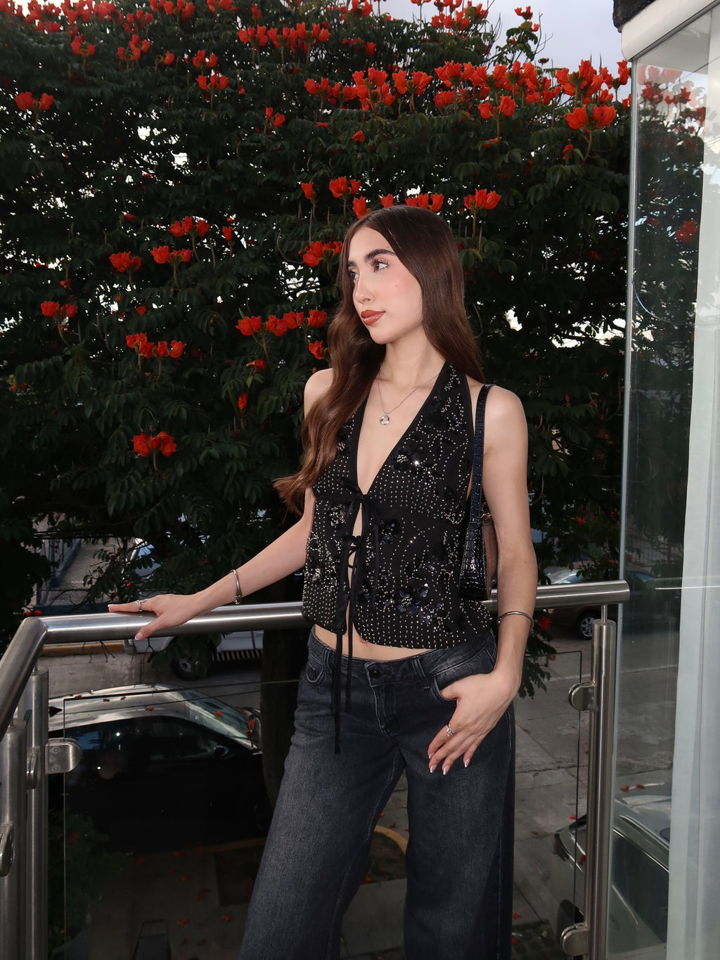 Blusa Halter amarre chaquira