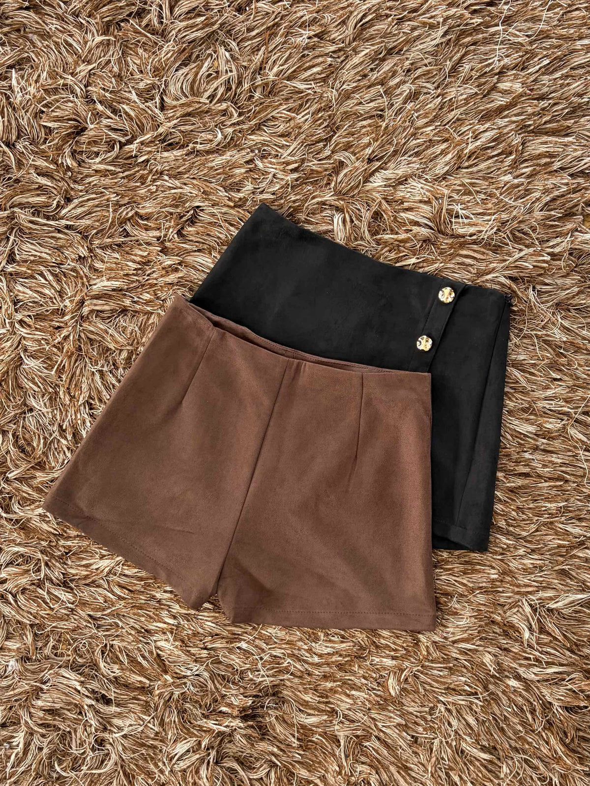 Falda short botones