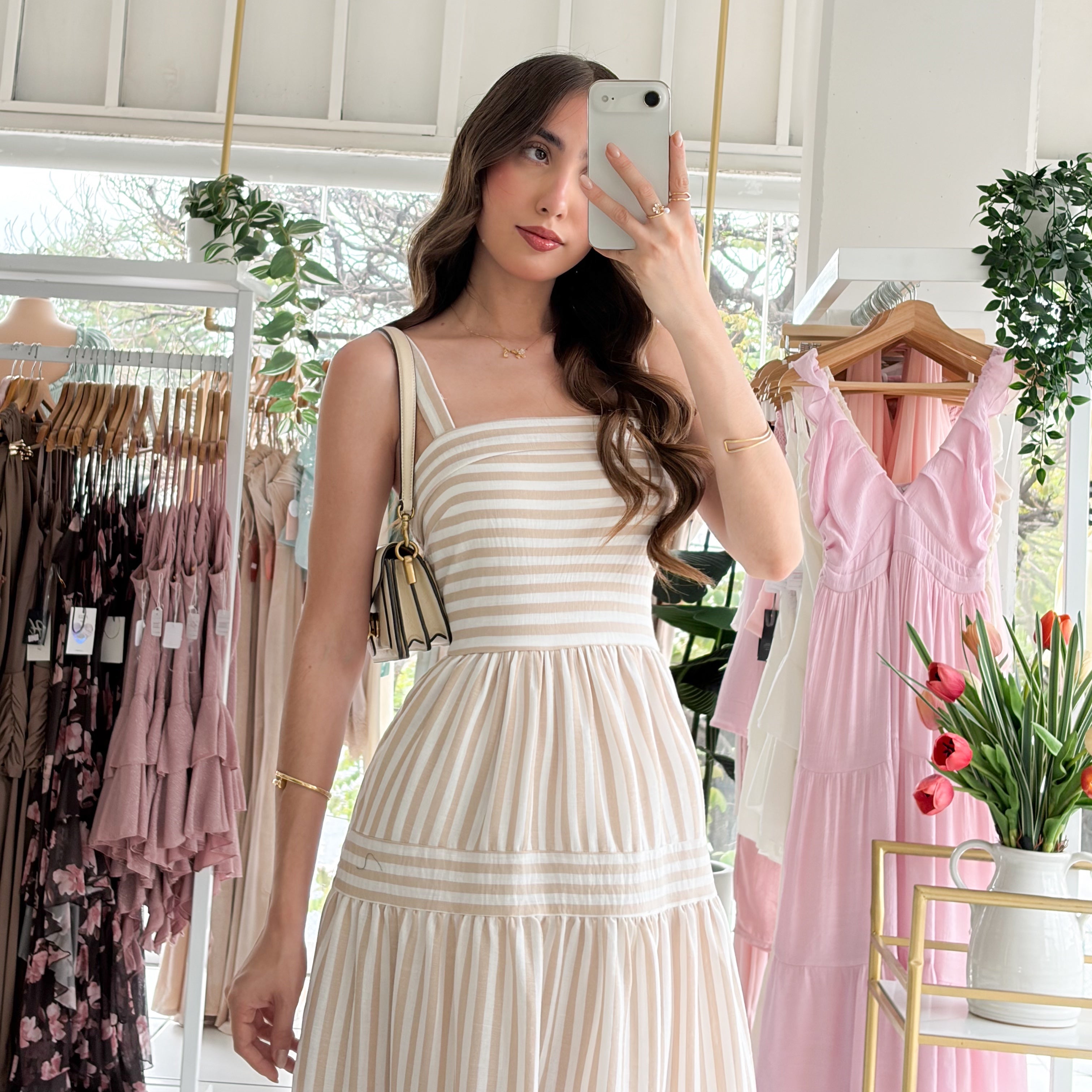 Vestido largo líneas