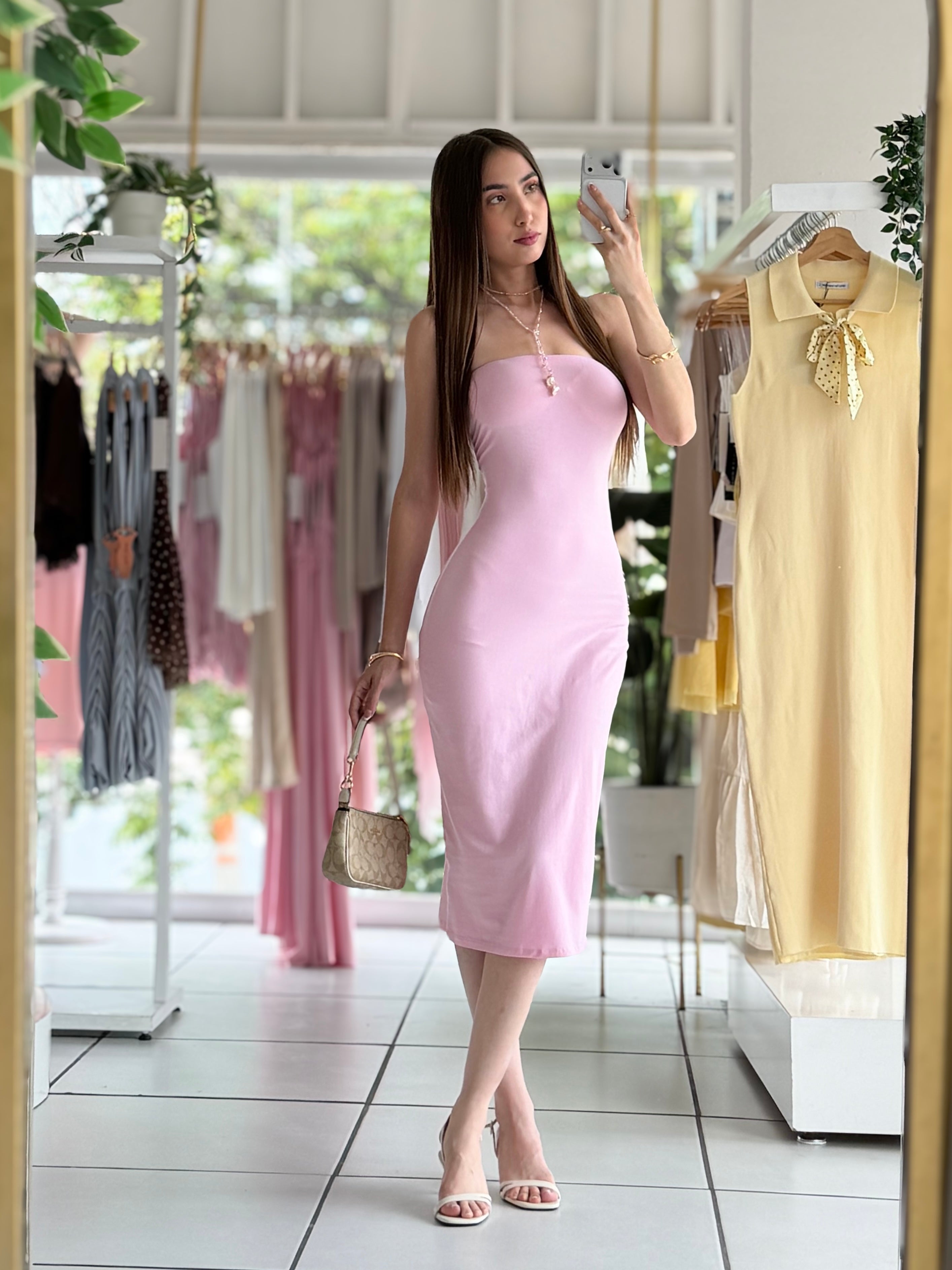 Vestido básico straple