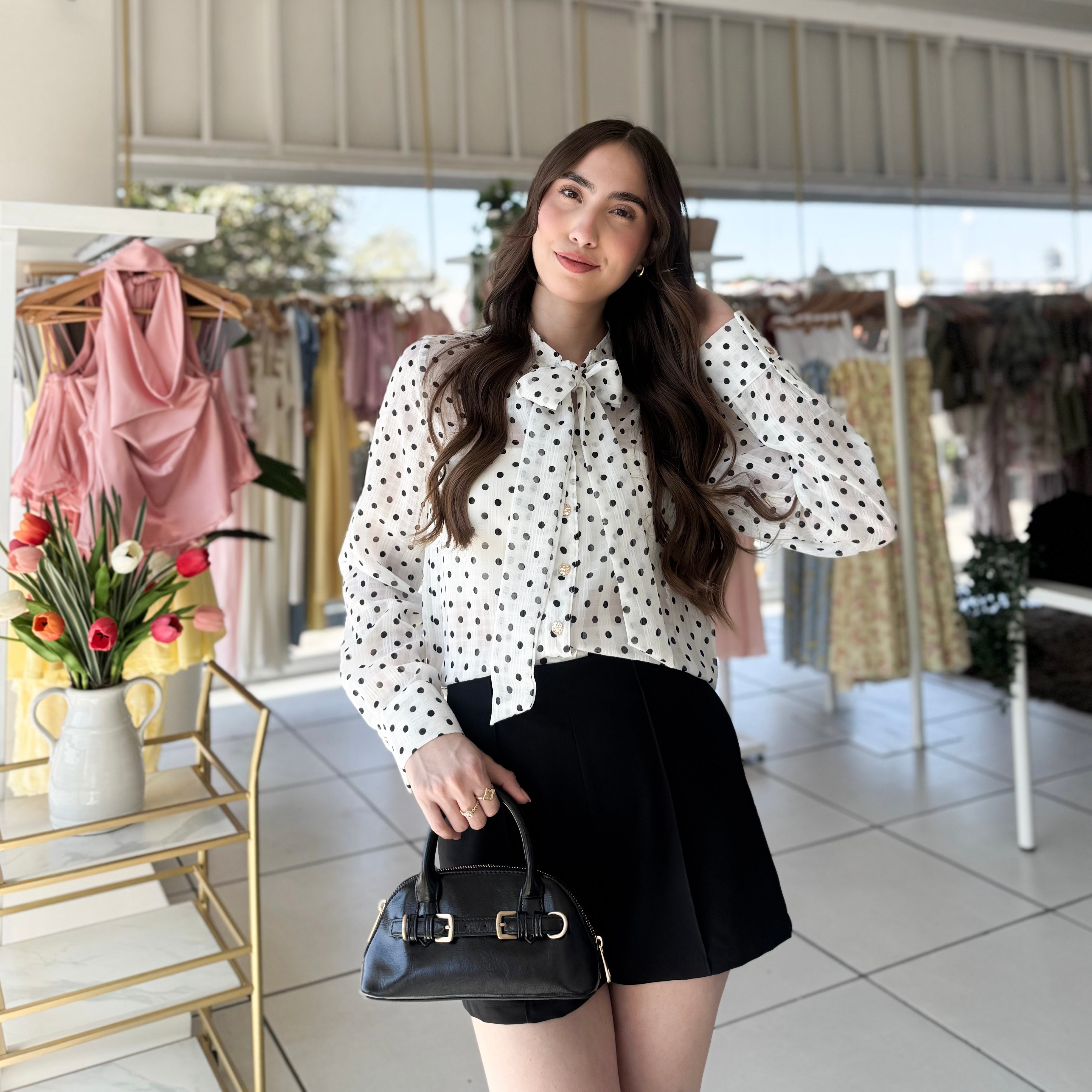 Blusa boleada moño pecho