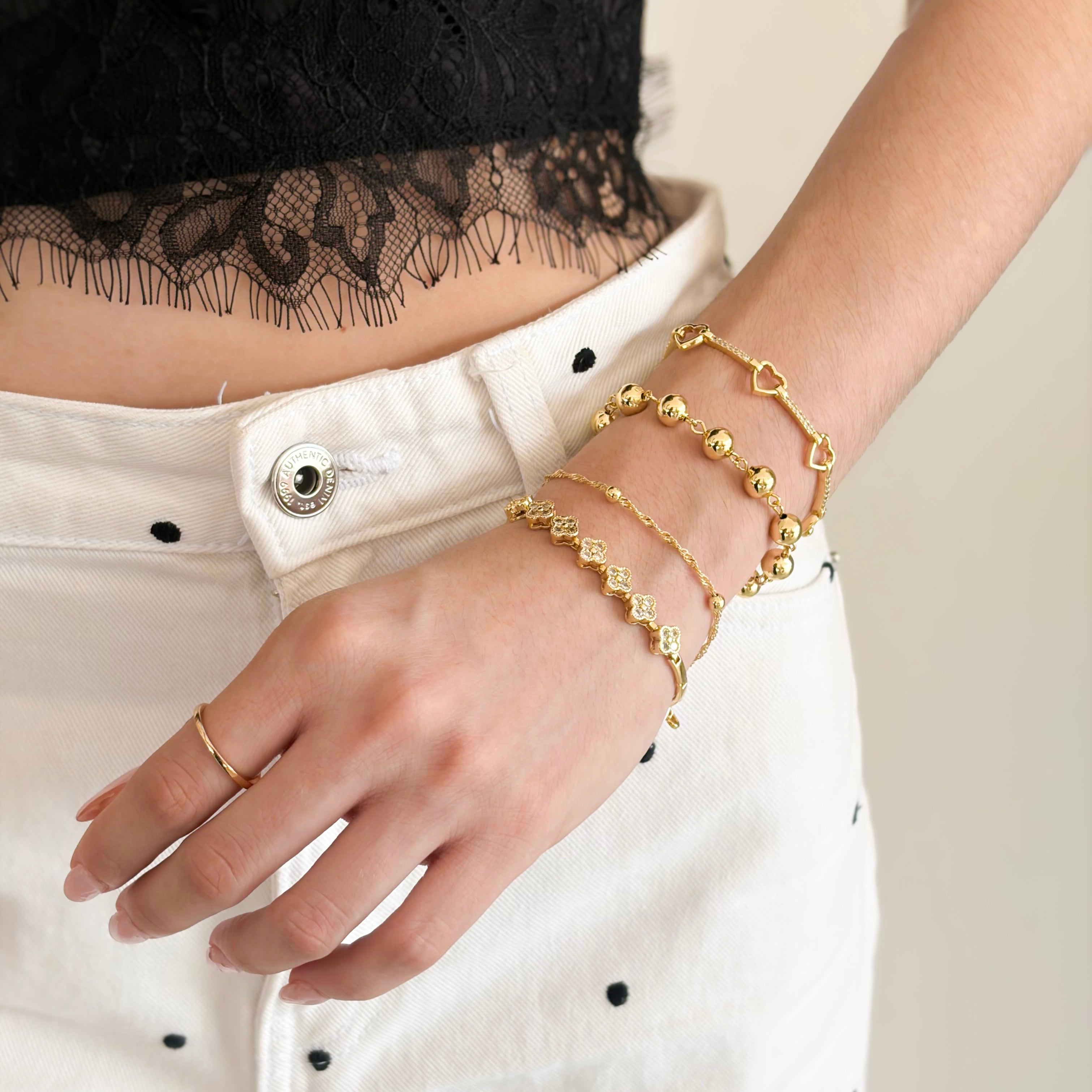 Pulsera bolitas torzal ORO LAMINADO