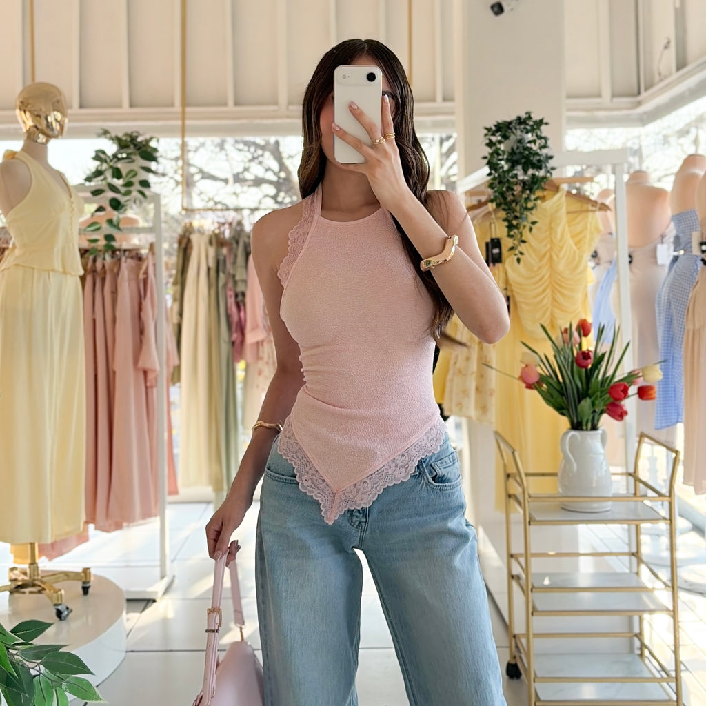 Blusa halter encaje pico