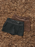 Short falda cinto estoperoles