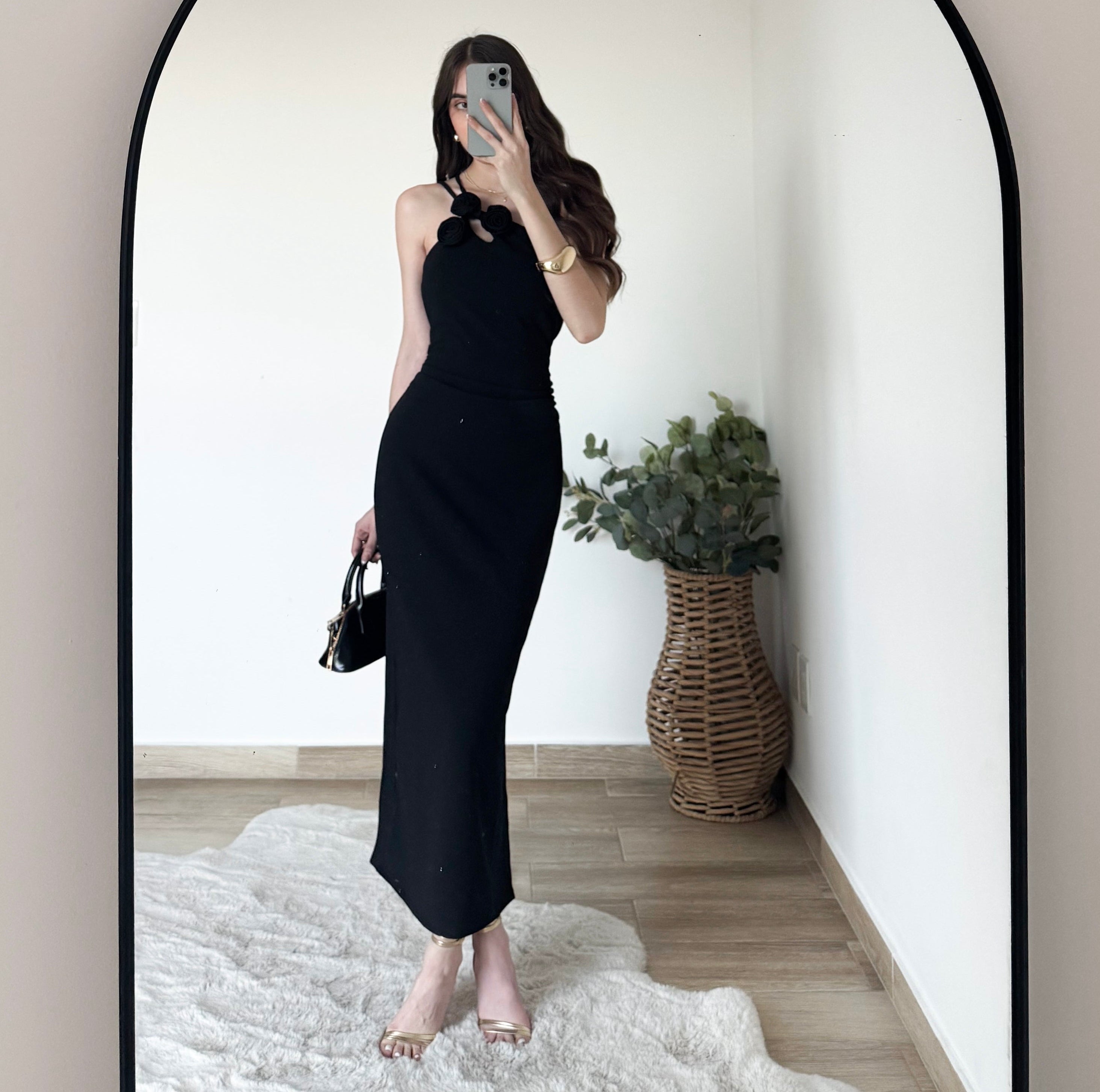 Vestido 3 flores pecho