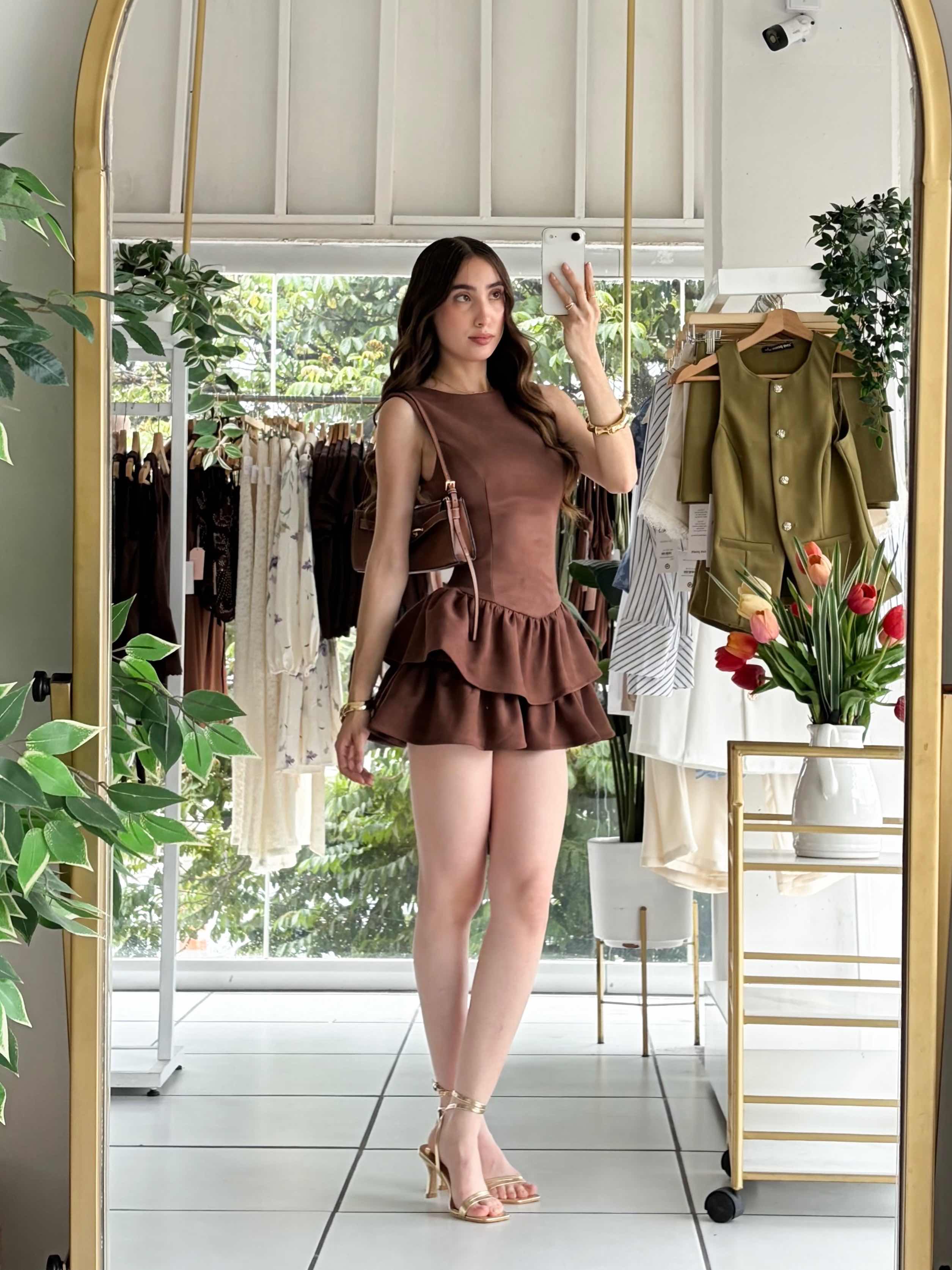 Vestido doble olan