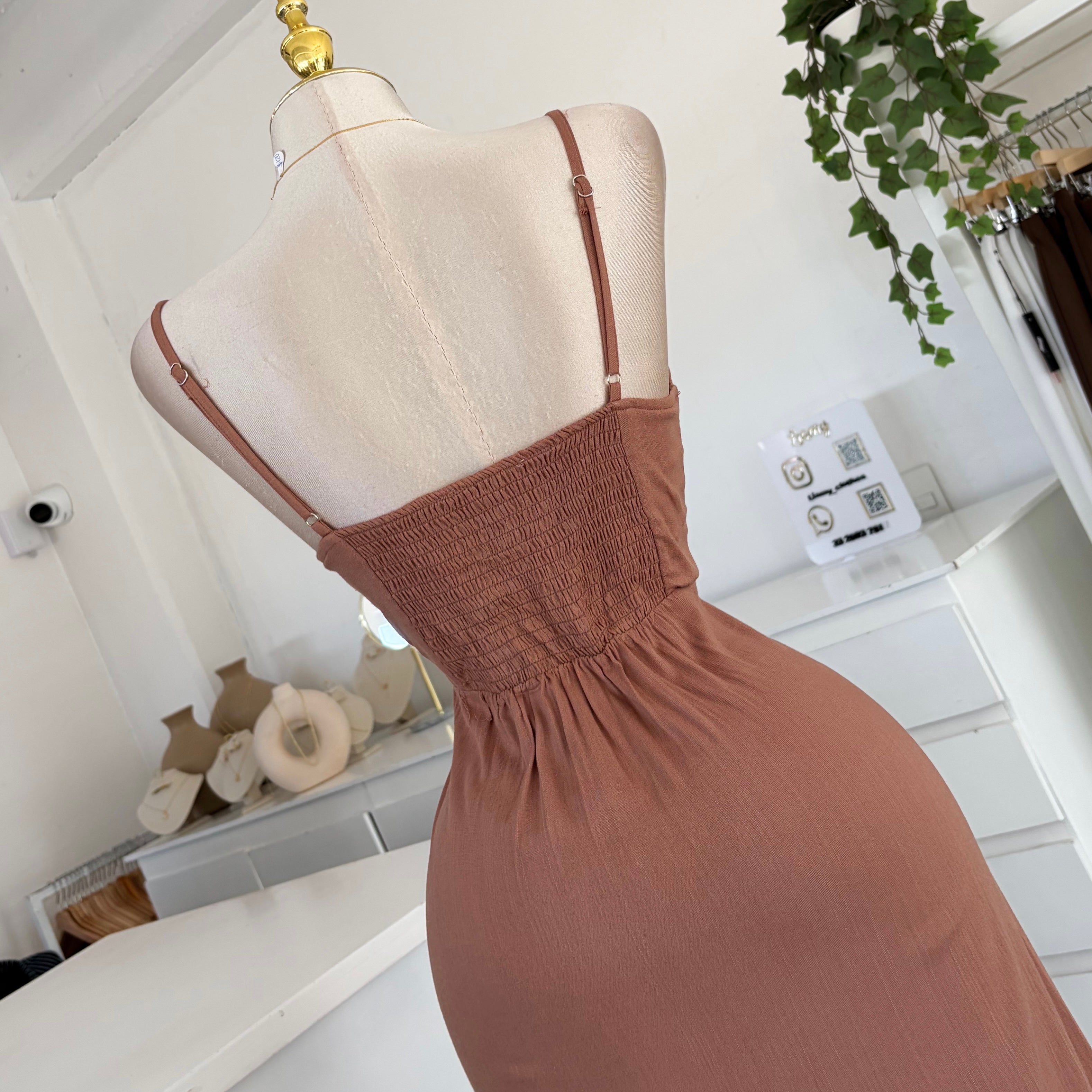 Vestido tirantes hebilla