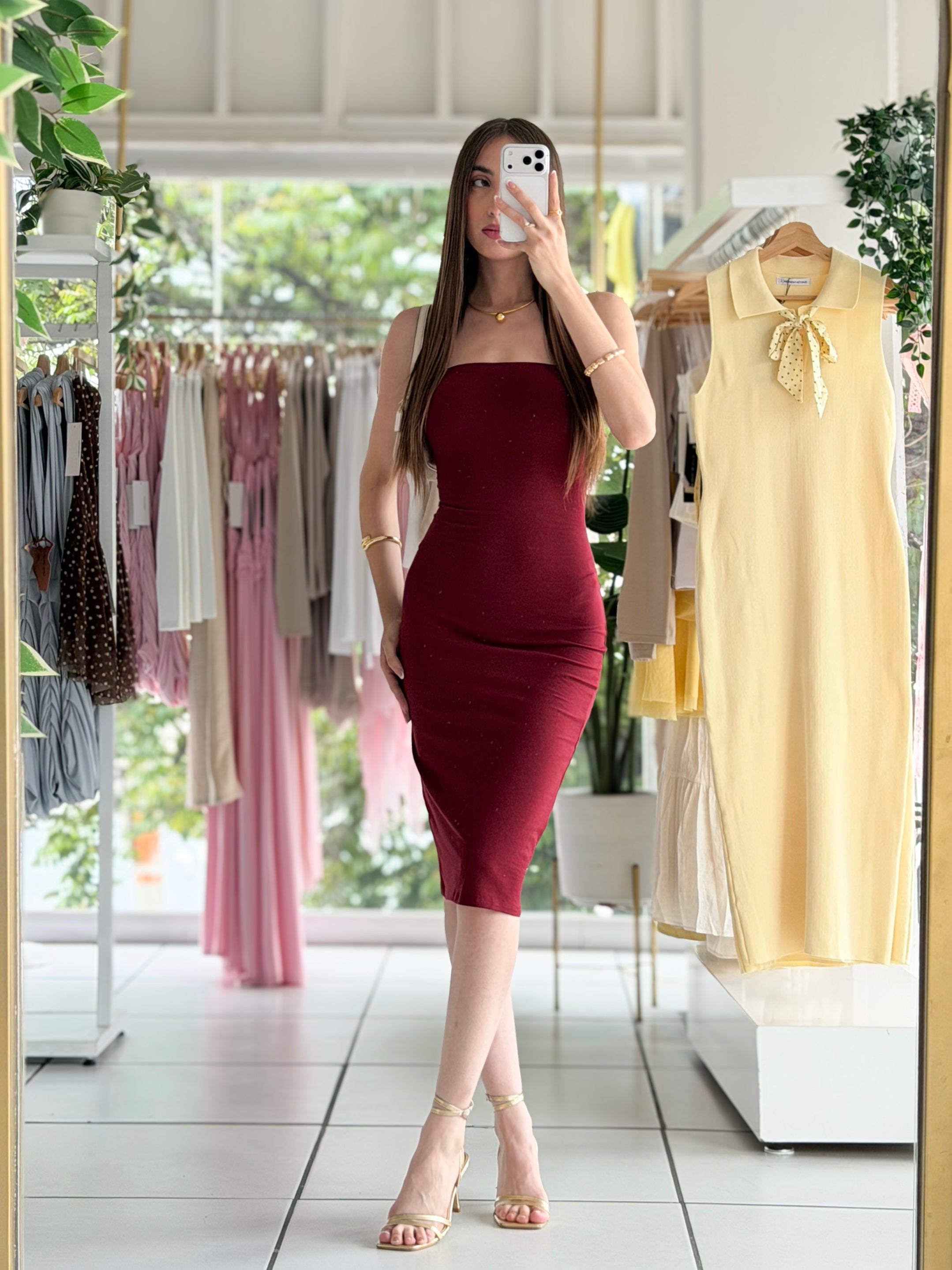 Vestido básico straple