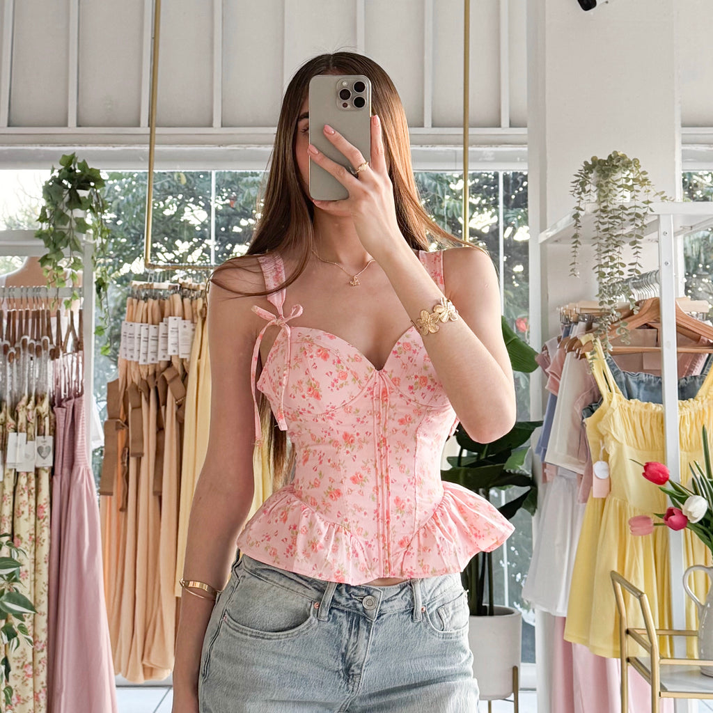 Blusa floreada copas