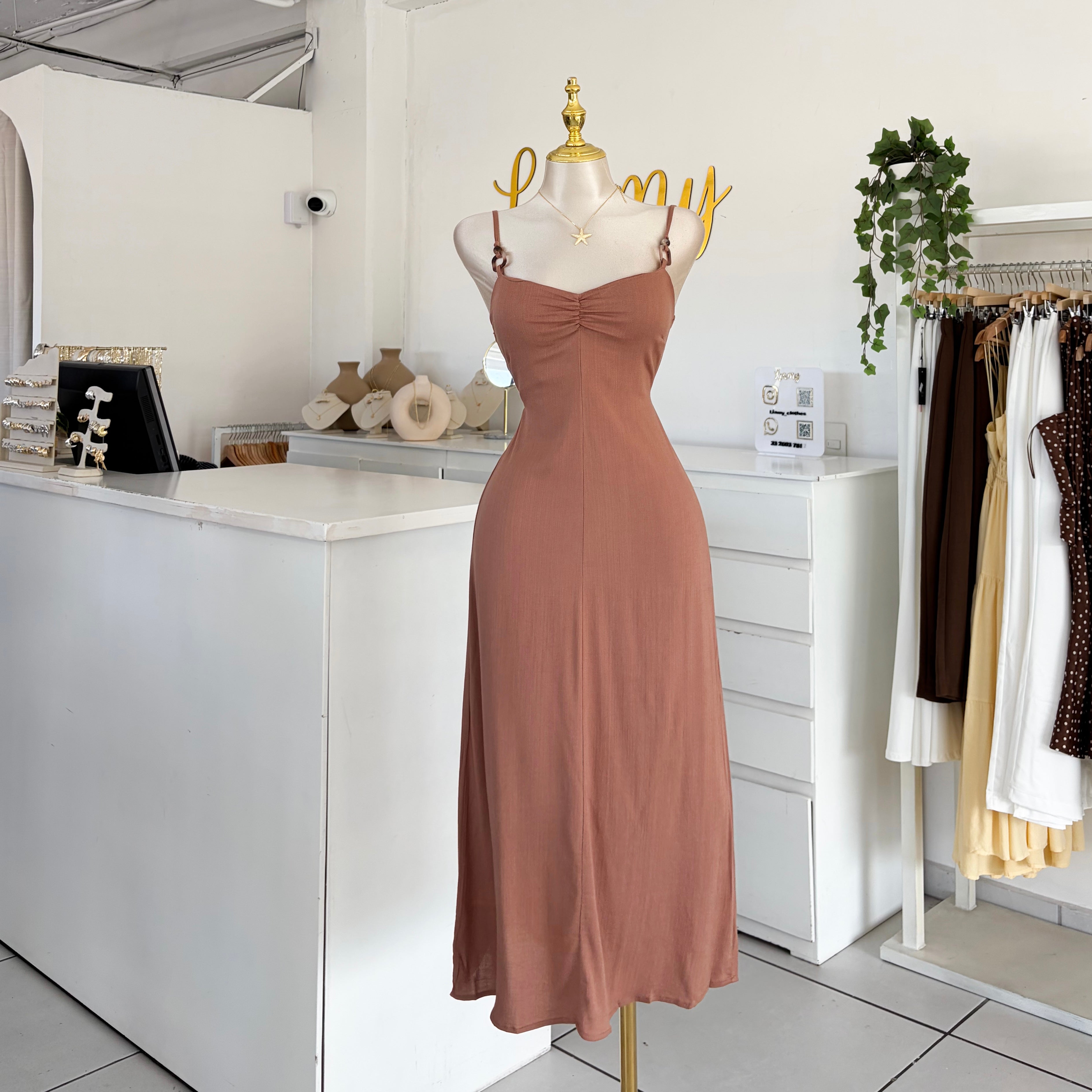 Vestido tirantes hebilla