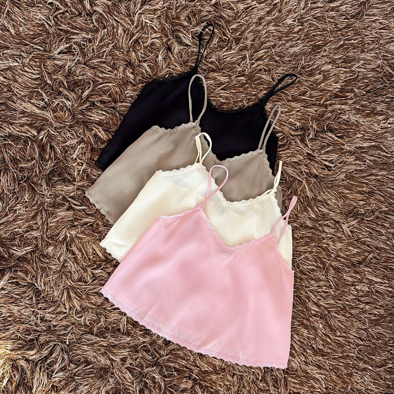 Blusa tirantes encaje