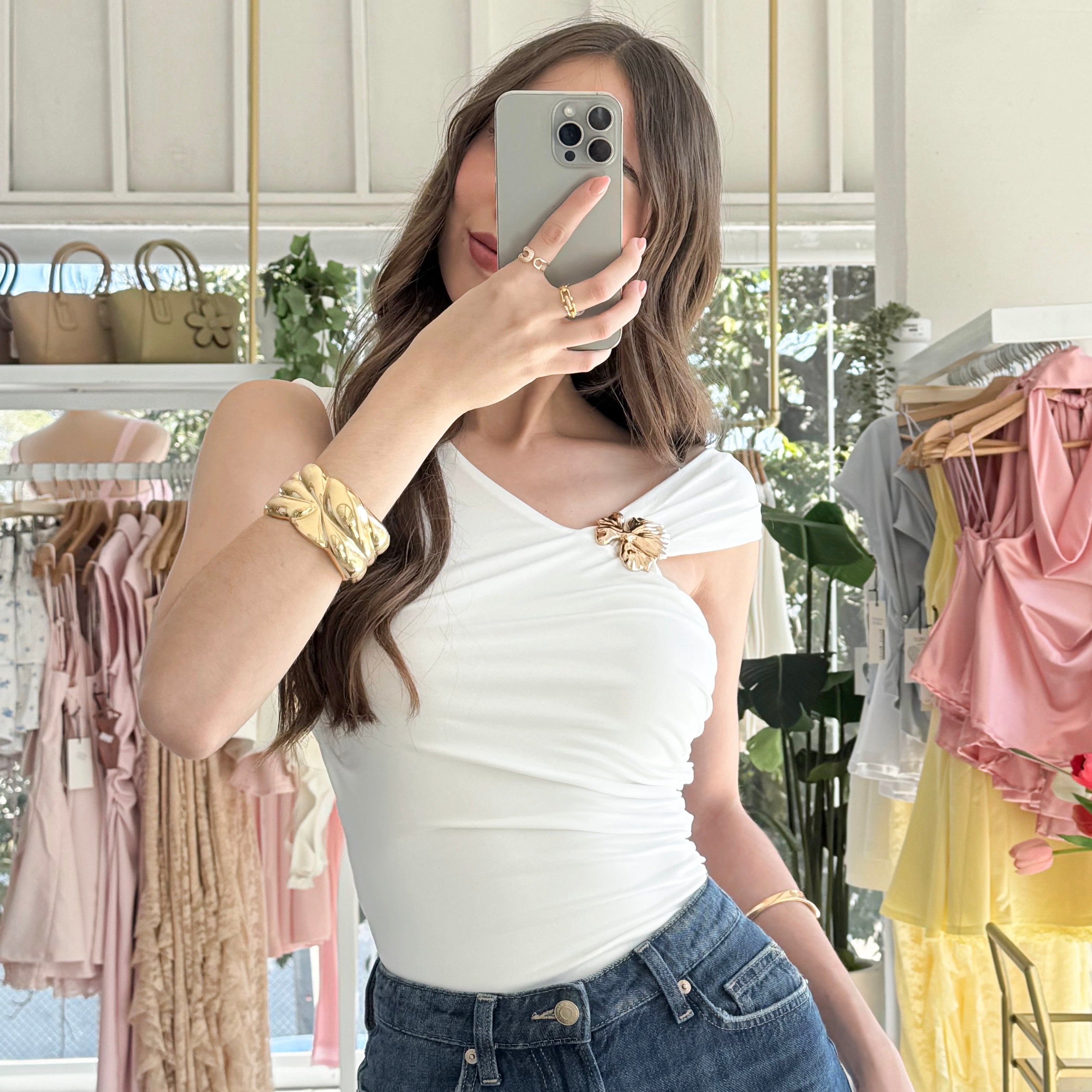 Pantiblusa broche hoja