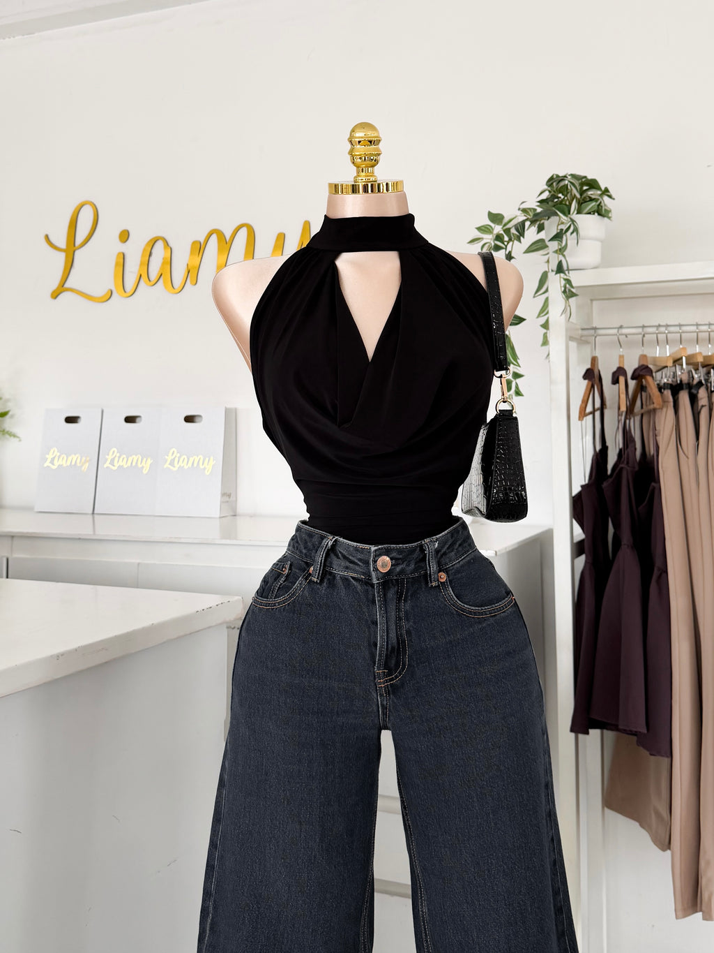 Blusa Halter pecho holgado