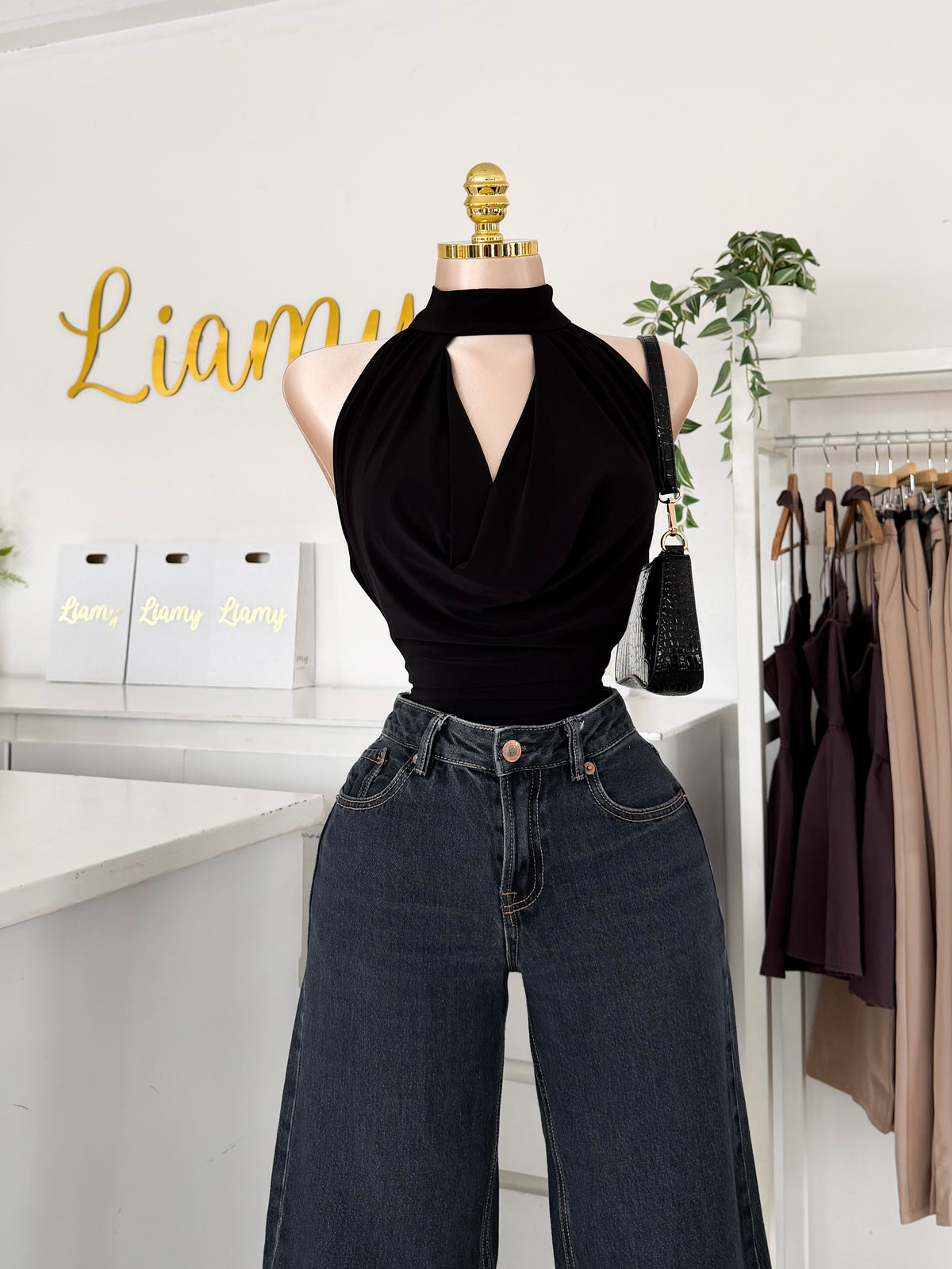 Blusa Halter pecho holgado