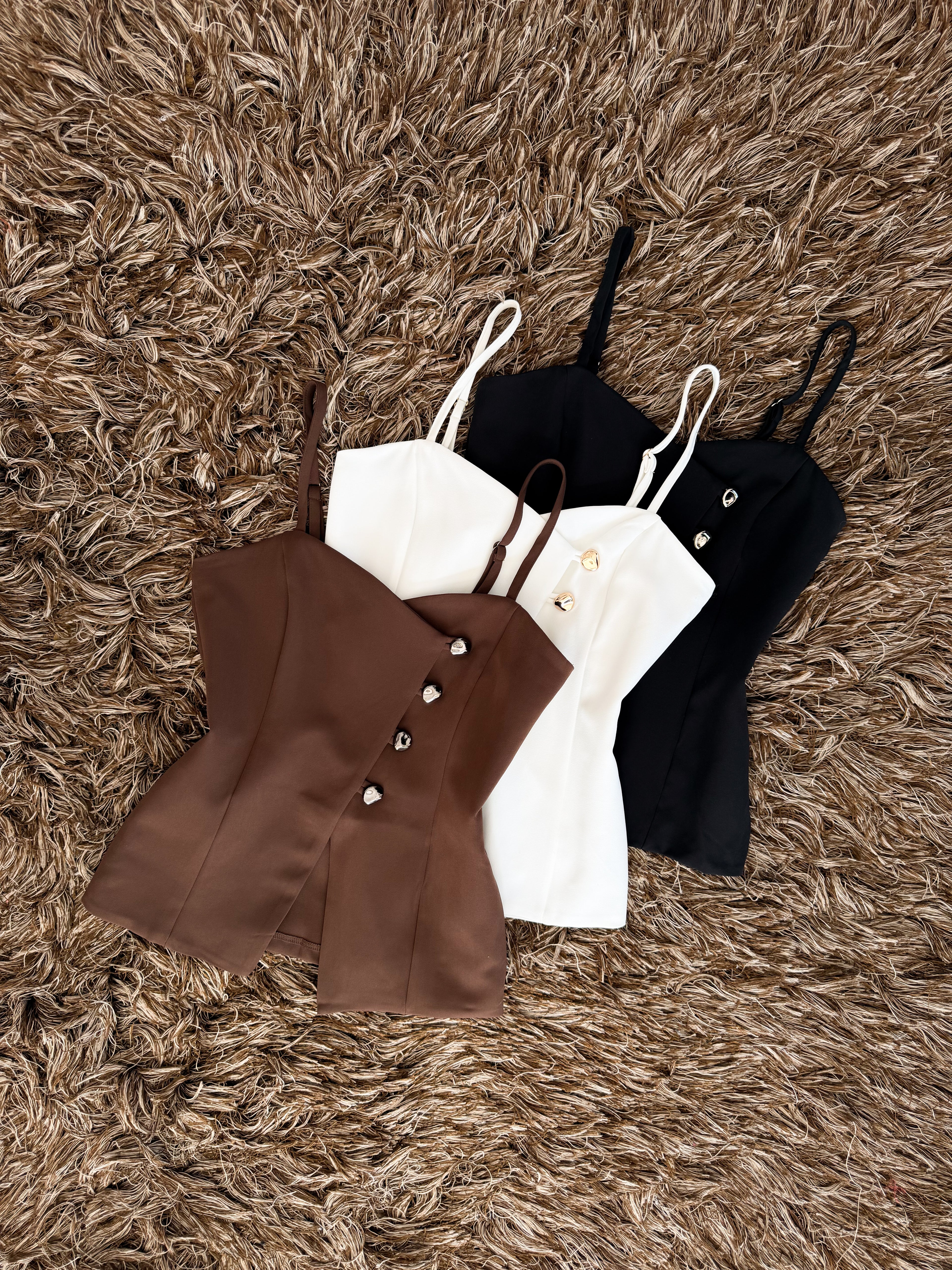 Blusa tirantes botones