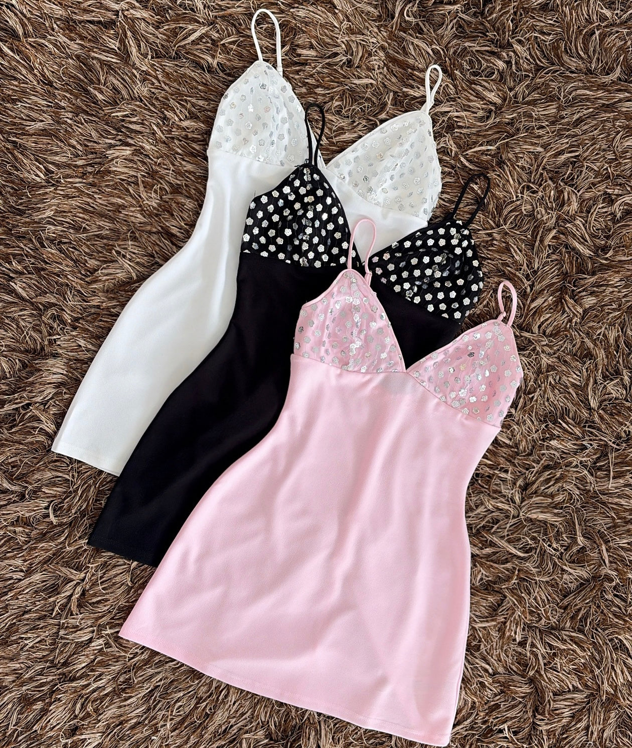 Vestido lentejuela pecho