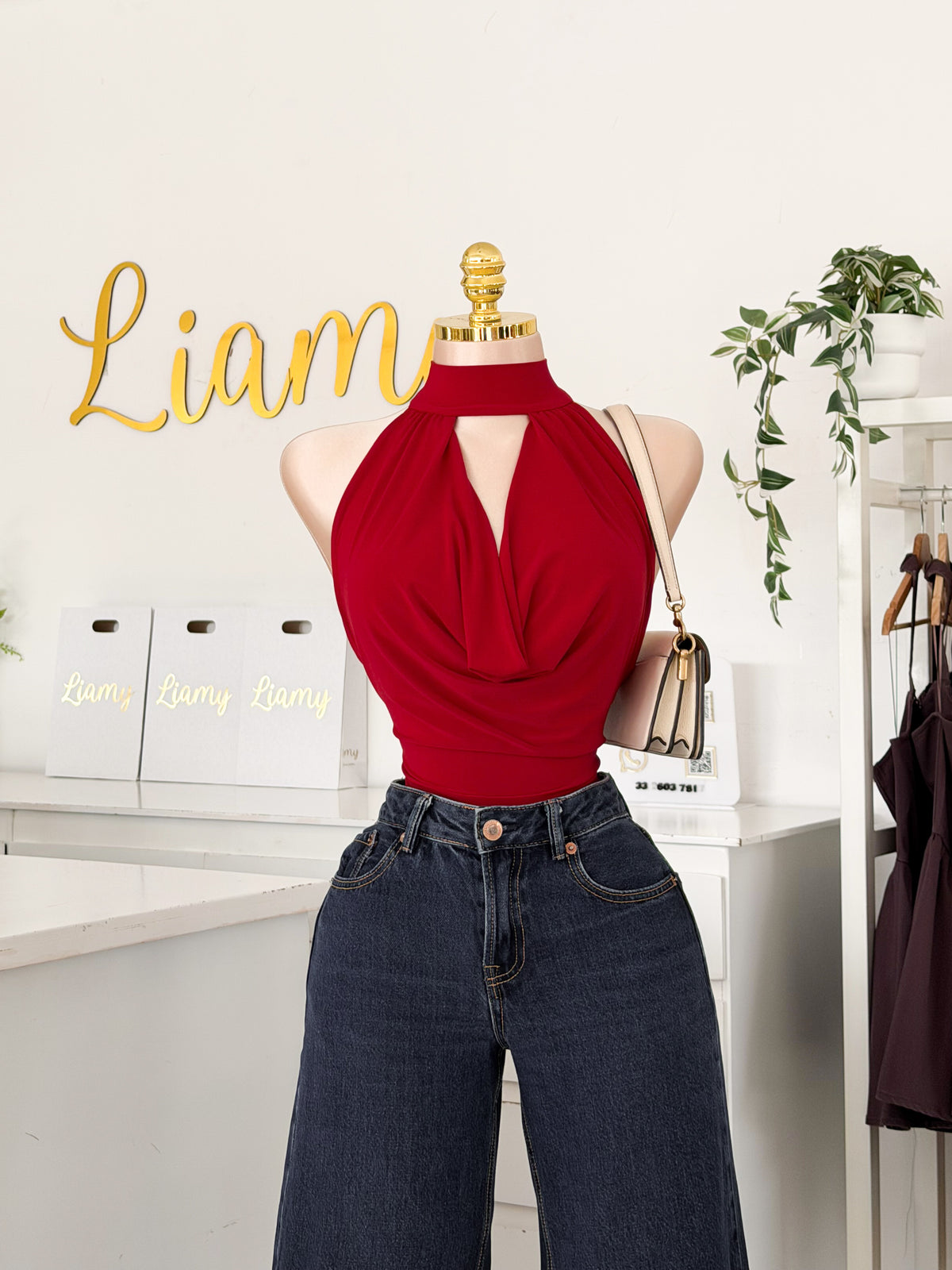 Blusa Halter pecho holgado