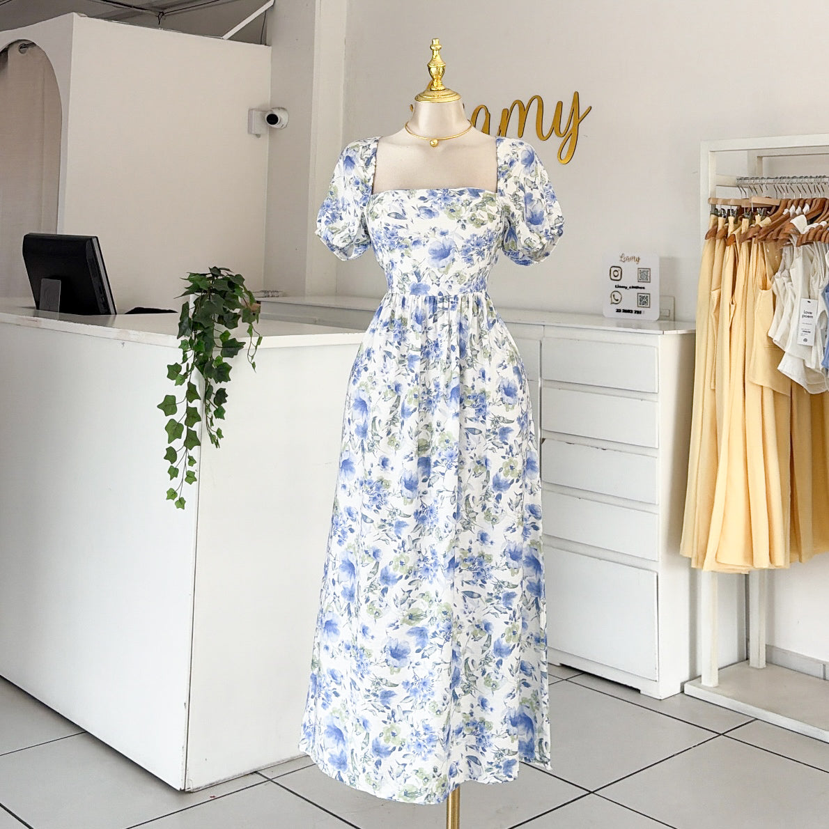 Vestido flores espalda lazo