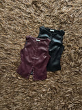 Blusa tipo vinipiel botones