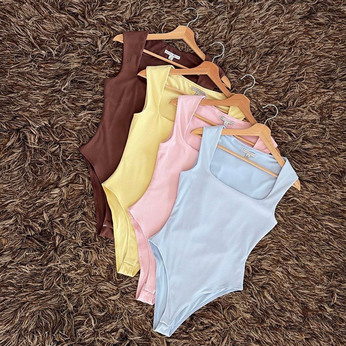 Pantiblusa escote cuadrado