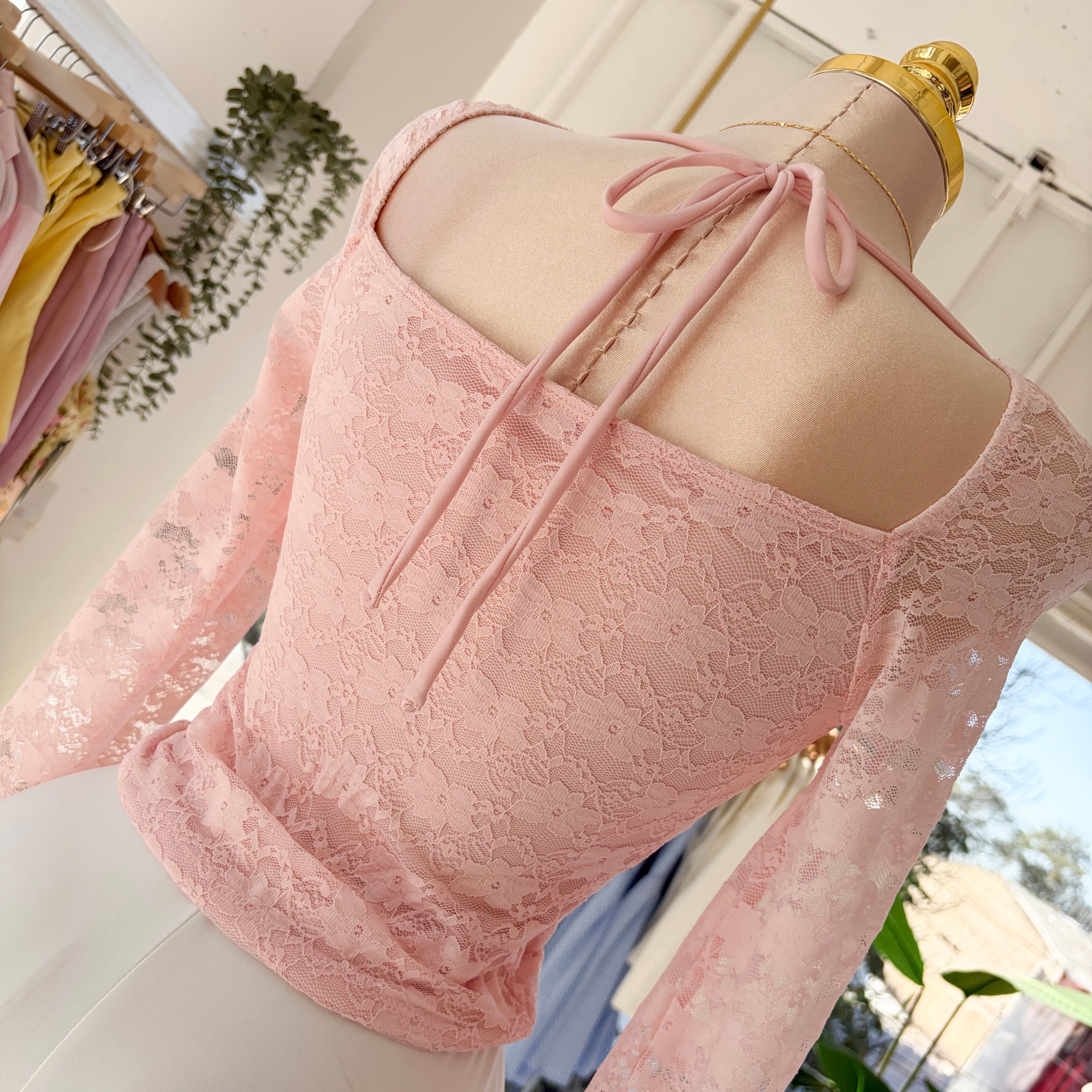 Blusa encaje manga larga