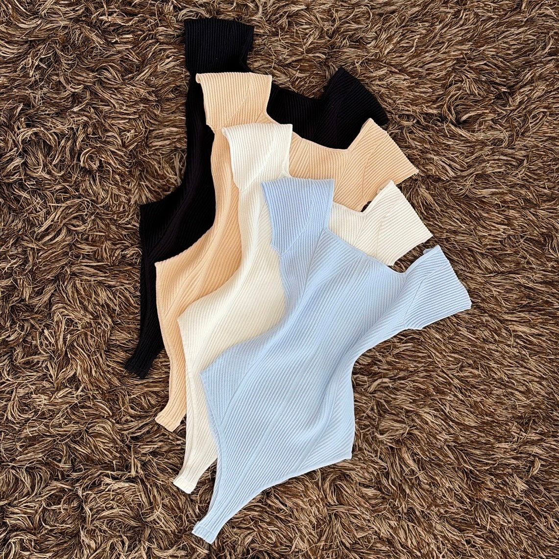 Pantiblusa acanalada