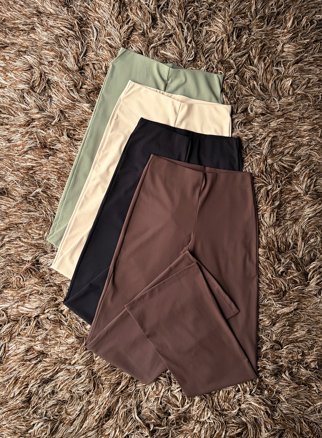 Pantalon tipo malla