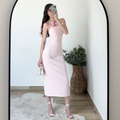 Vestido 3 flores pecho