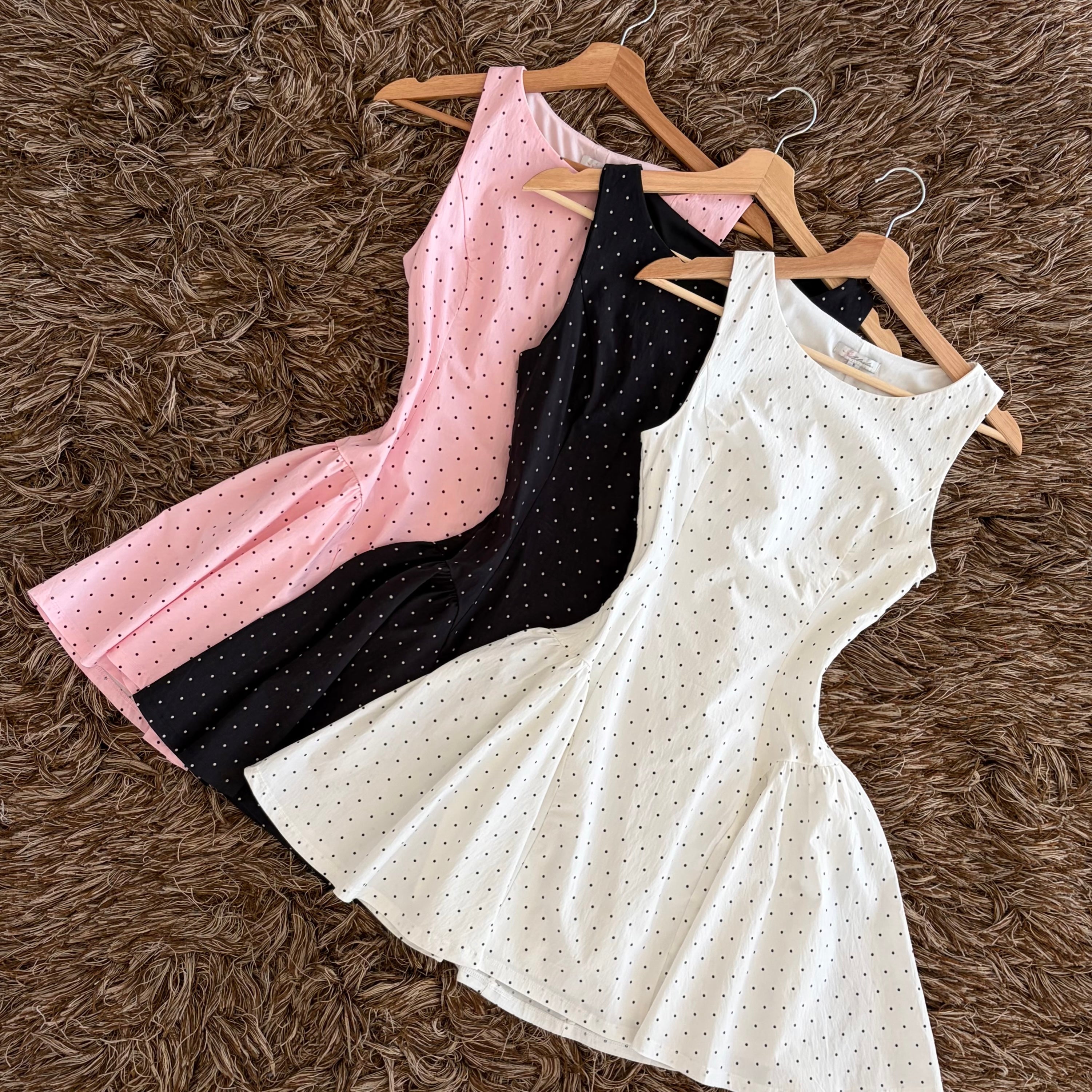 Vestido puntos vuelo