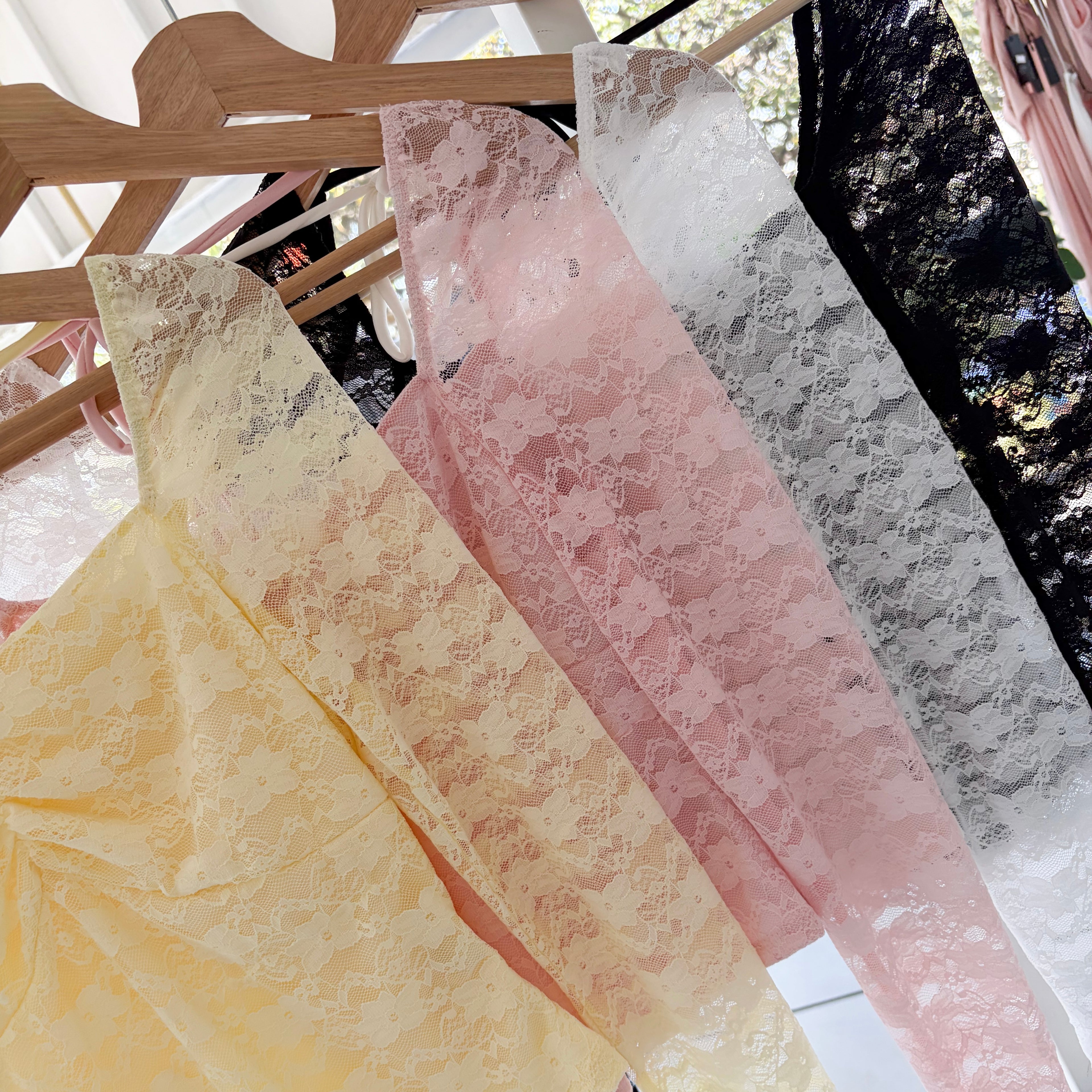 Blusa encaje manga larga