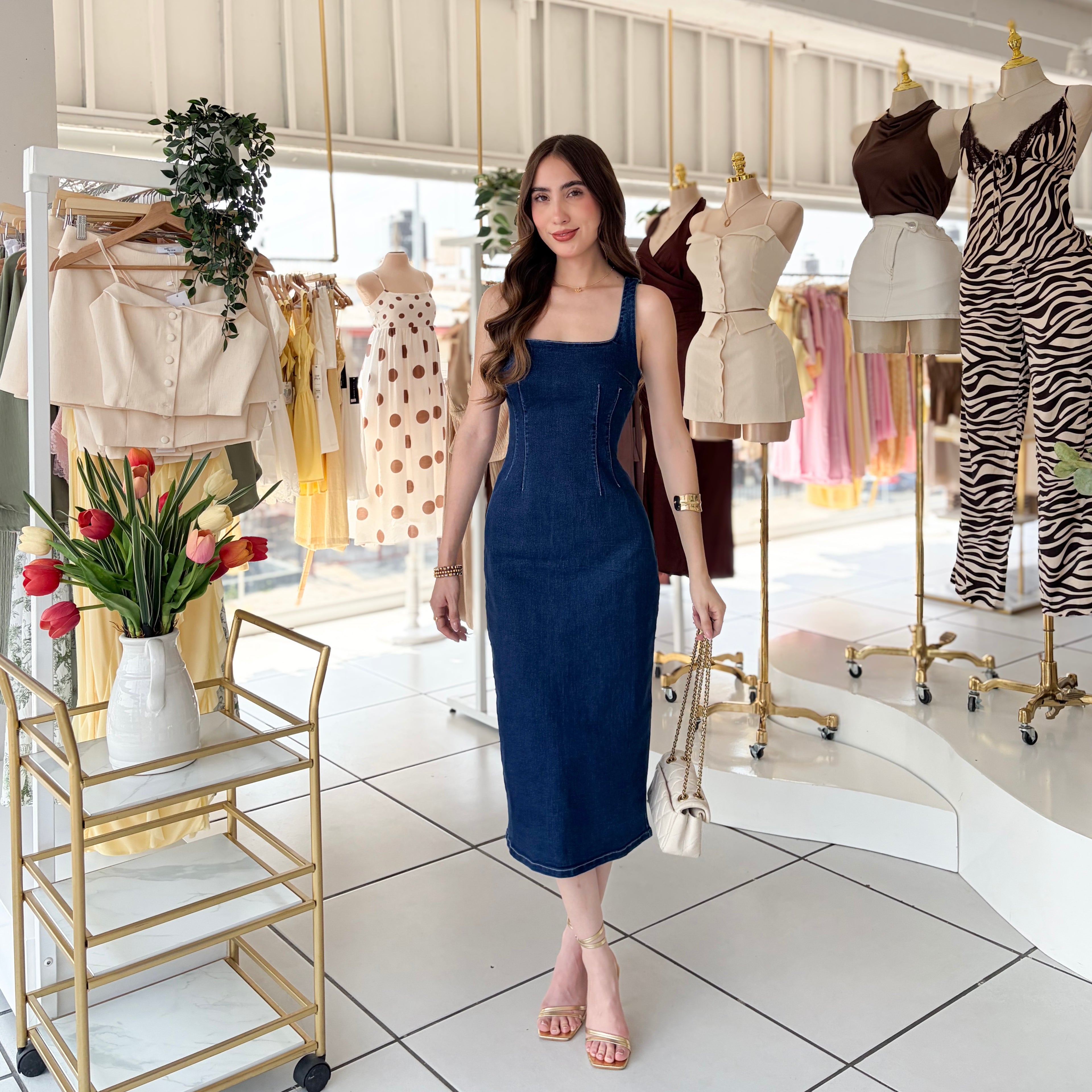 Vestido midi mezclilla Cierre