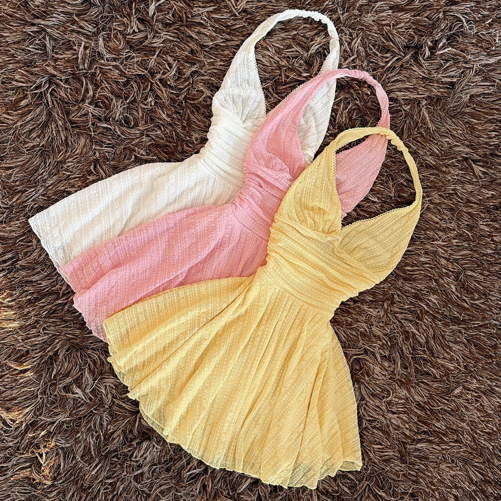 Vestido halter encaje