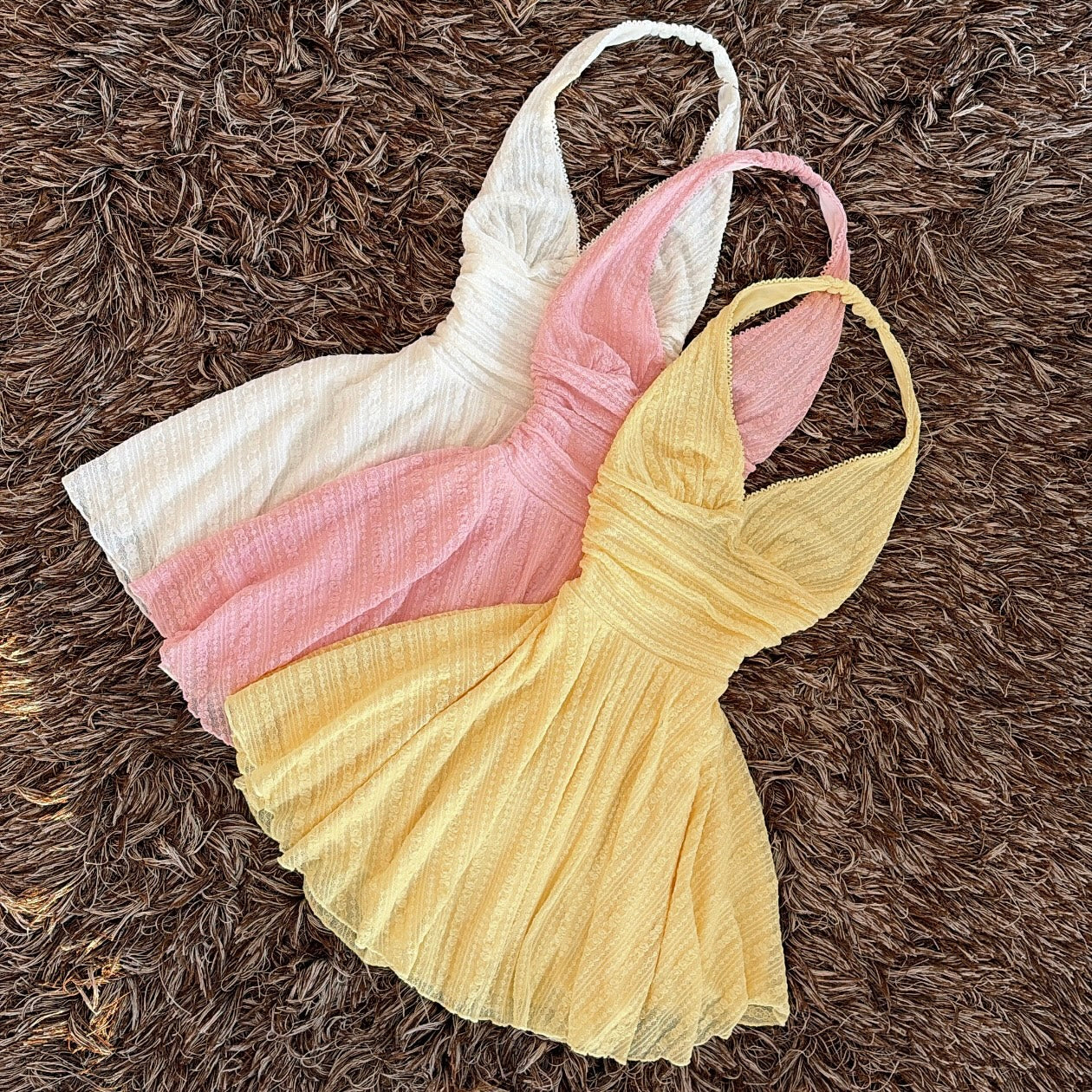 Vestido halter encaje