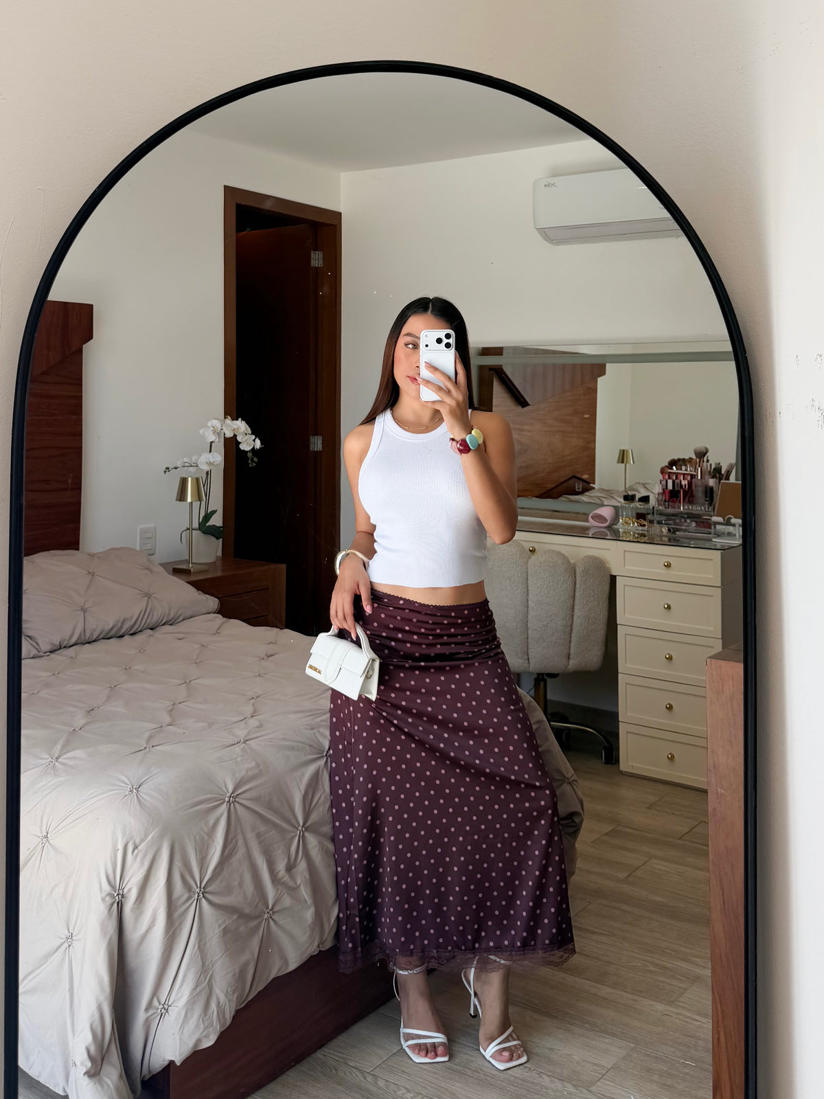 Falda lunares encaje