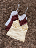 Blusa satén encaje pecho