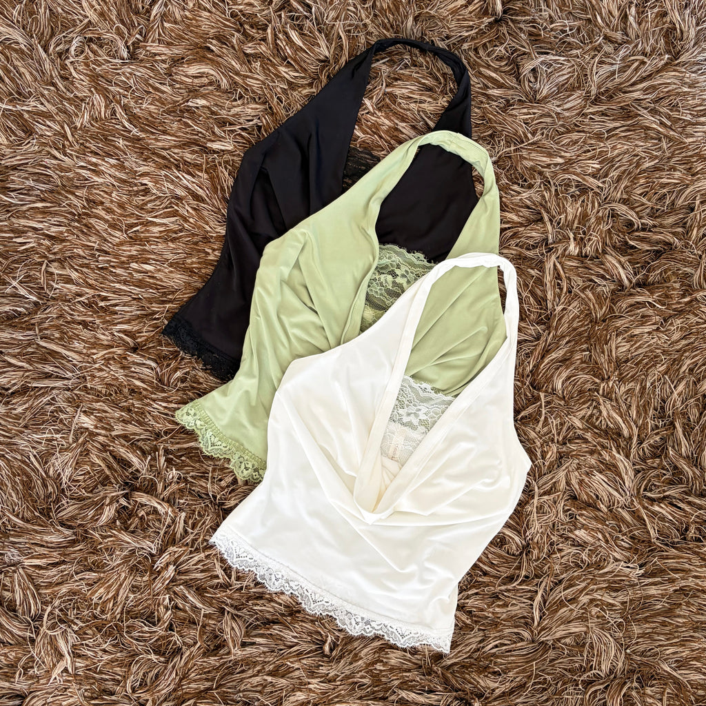 Blusa halter escote encaje