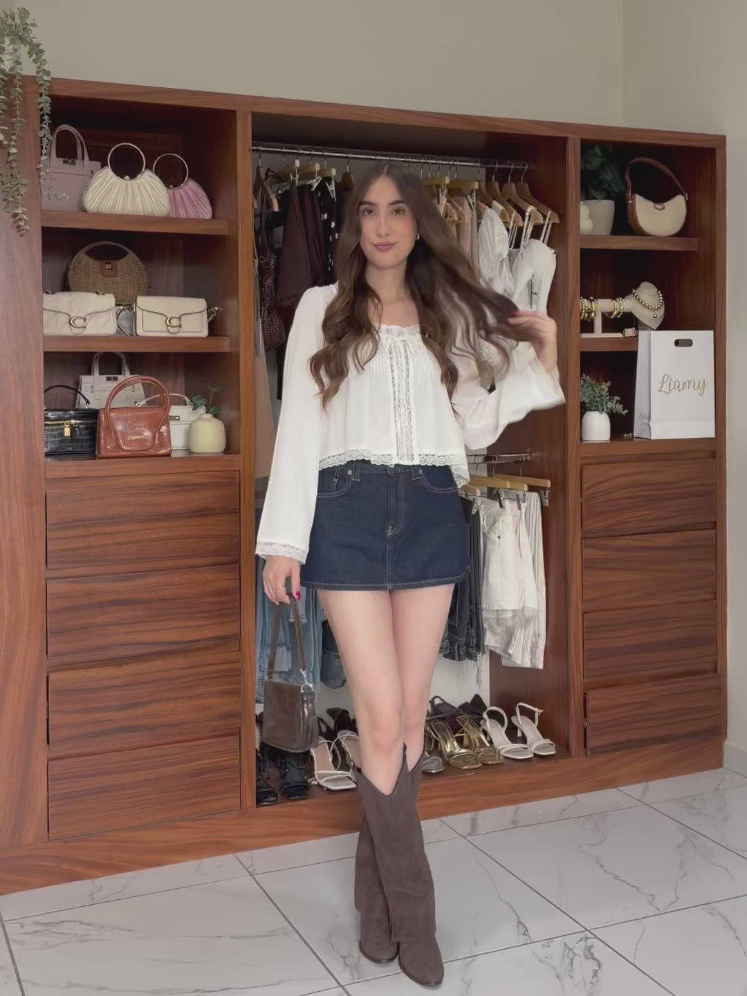Blusa detalles encaje